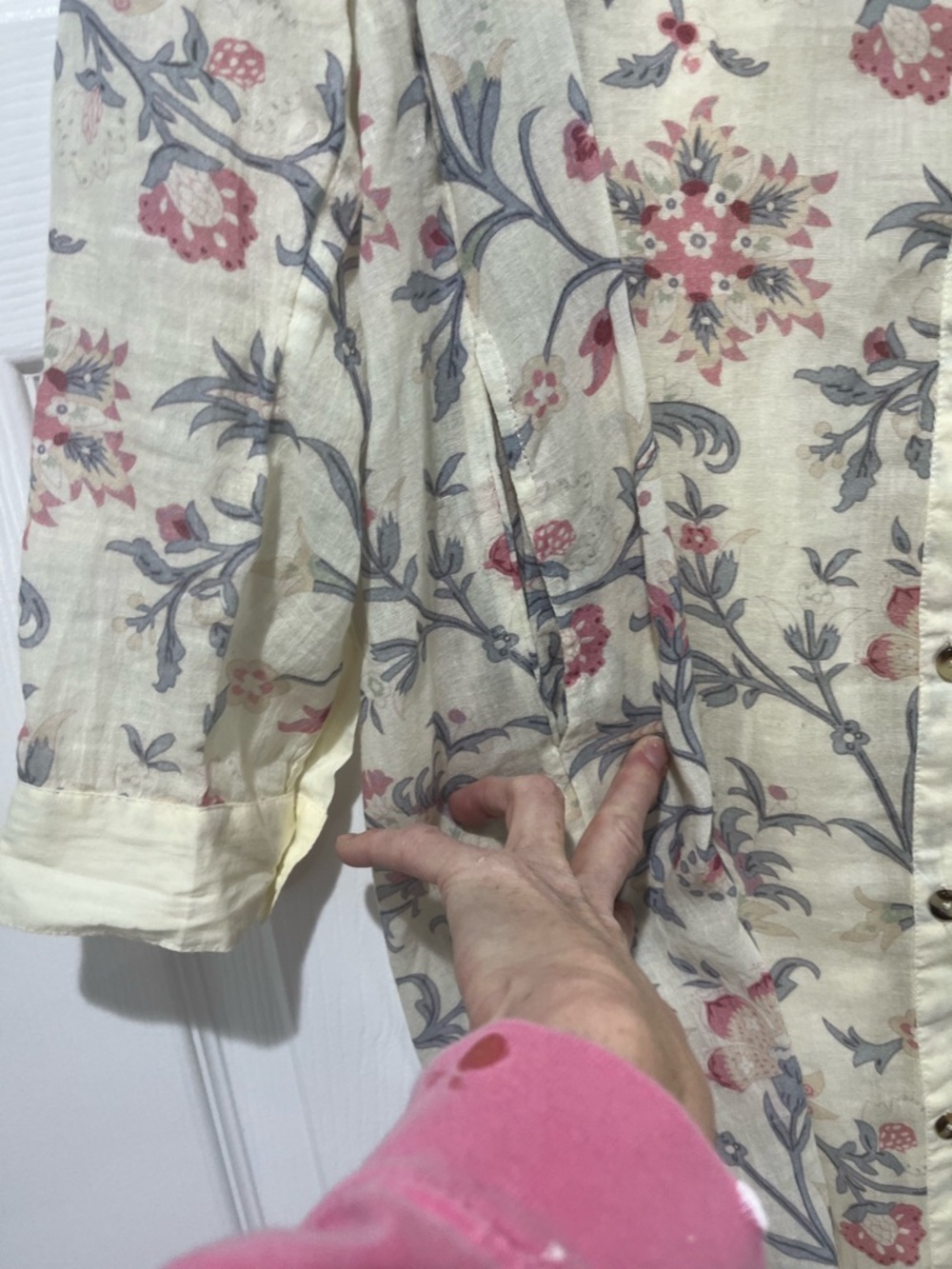 Sundance Soft Yellow Floral Button-Front Shirtdress with Pink & Gray Blooms - Picture 5 of 6